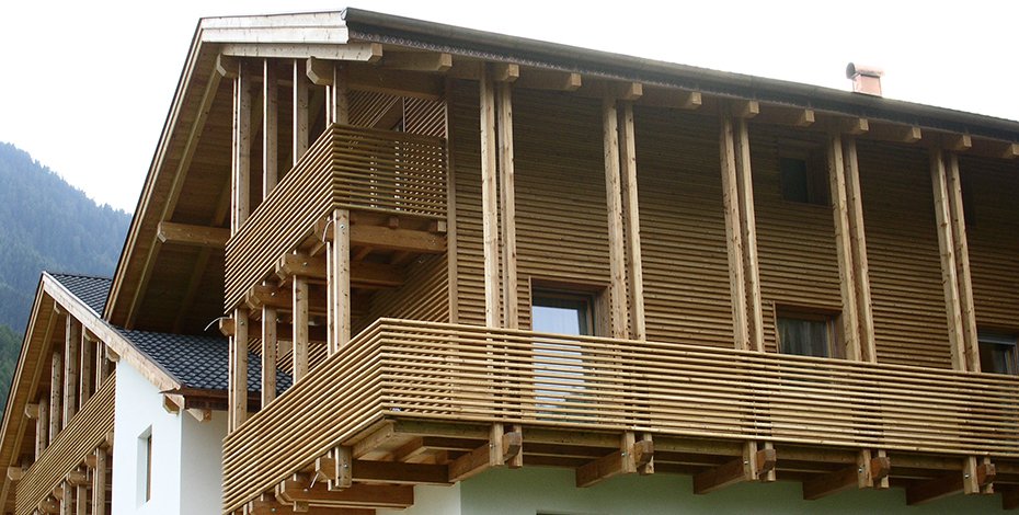 Orditura del tetto, Edilizia in legno, Balconate...
